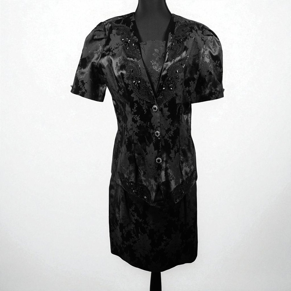 Vintage Asriel Woman Large Black Floral Skirt Suit Set Embellished Satin USA‎